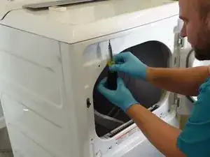 How to Troubleshoot a GE Dryer Not Heating