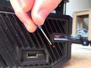 How to Manually (and safely) Eject Discs