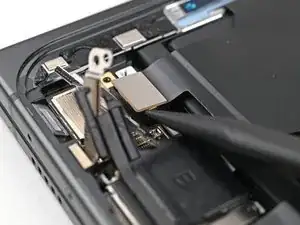 Google Pixel 9 Pro Fold Flip Battery Disconnection Removal