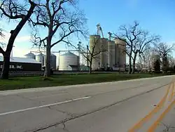 Grain silos in Clifton