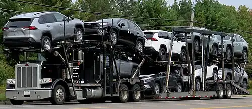 Car carrier trailer