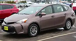 2017 Prius v