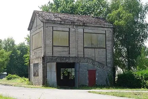 Hopper building.