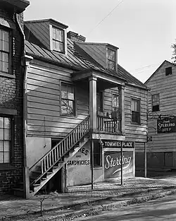 38 Price Street in its time as Tommie's Place deli
