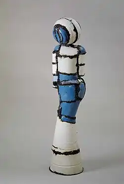 Slim Figure (1985), welded enamel, h. 139 cm