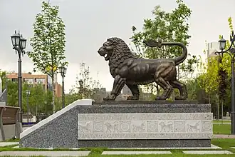 Statue of a lion
