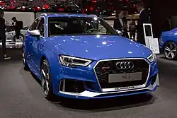 RS3 with facelifted front fascia