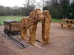 Horse-drawn carriage - Monument in Brecon