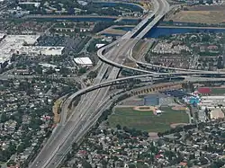 Complex T interchange of SR 85 and SR 87 in San Jose, California. 37°15′21″N 121°51′32″W﻿ / ﻿37.255721°N 121.858878°W﻿ / 37.255721; -121.858878
