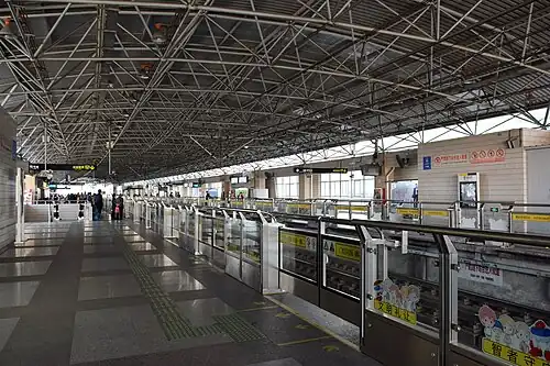 Lines 3 and 4 platform of Caoyang Road
