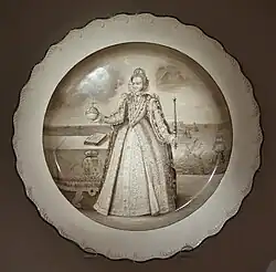 Charger with Elizabeth I of England, c. 1775, earthenware. The plate shape is the same as the previous image.