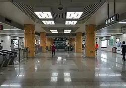 Concourse of Dengshikou Station