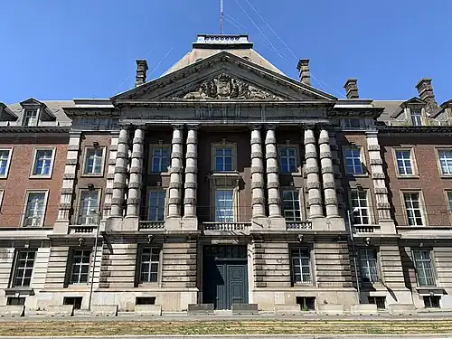 De Witte de Haelen Barracks on the Boulevard Général Jacques/Generaal Jacqueslaan
