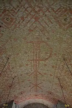 Design of the ceiling, concrete imitating stone