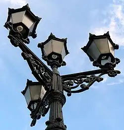 Lamps on Elgin Bridge (Singapore), 1929