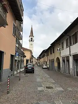 Via Roma in central Ferno