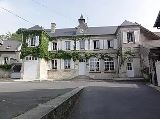 The town hall of Fontenoy