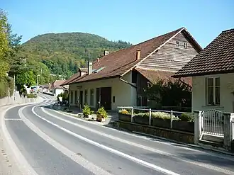 Frinvillier village main street