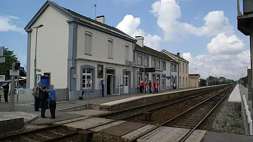 Photograph of Noyelles station