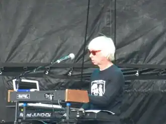 Hawkes with the Cars in 2011