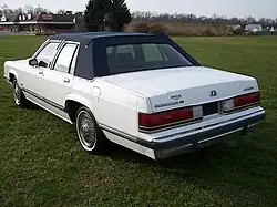 1989 Grand Marquis LS, showing the full-length roof