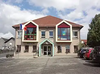 The town hall and library in Hilbesheim