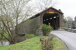 A three-quarters view of the bridge
