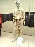 India (Gujarat), man's kediyu suruwal, Bunka Gakuen Costume Museum