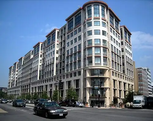IFC building in Washington, D.C. (1996)