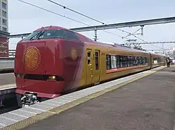683 series Annei set at Nara Station on the first day of operation as Mahoroba, April 5, 2025
