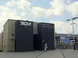 Long-distance bus terminal