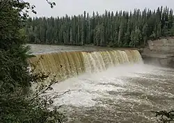Lady Evelyn Falls outside Kakisa (2018)