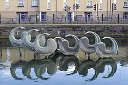 Leap, Jamestown Harbour, London (1989)
