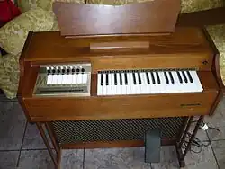 Magnus Chord Organ Model 890 (after 1960s, electrically-blown reed organ)