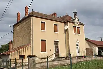 The town hall in Le Villey