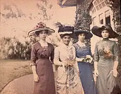 Gullick family, 1909