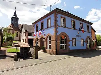 The town hall in Menchhoffen