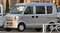 Seventh-generation Mitsubishi Minicab Van Bravo 4WD (2014)