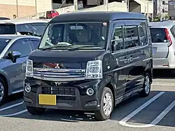 Second generation Mitsubishi Town Box G Special (DS64W)