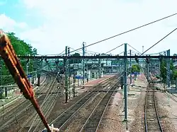 The splitting of the two lines, on the left to Lyon, on the right to Nevers