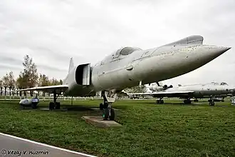 Tu-22M2