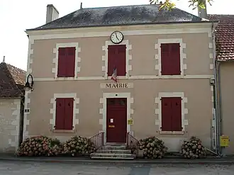 The town hall in Néons-sur-Creuse