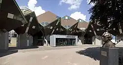 Entrance theater 't Speelhuis, disguised as cube houses