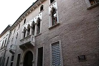 The Gothic façade of the palace, facing on Contra' Porti
