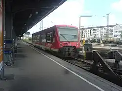Regio-Shuttle at bay platform 104