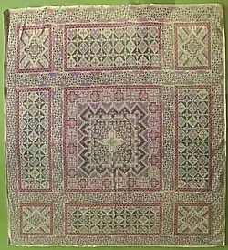 Pis siyabit (headscarf) of the Tausūgs