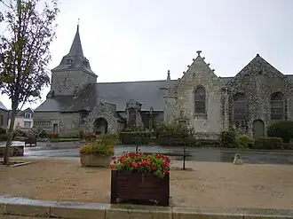 The Church of Saint-Pierre, in Ploërdut