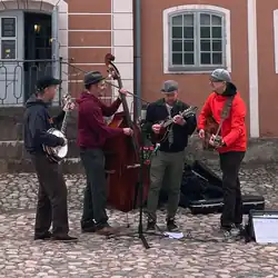 Rautakoura busking in Porvoo, June 2024