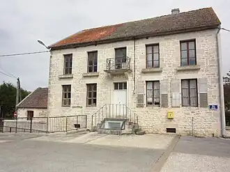The town hall in Rochefort-sur-la-Côte