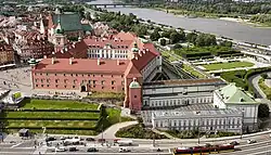 The southern façade (aerial photo)